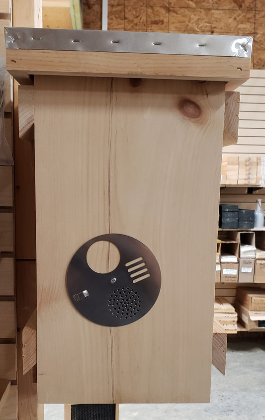 Nuc Box and Swarm Trap image 0