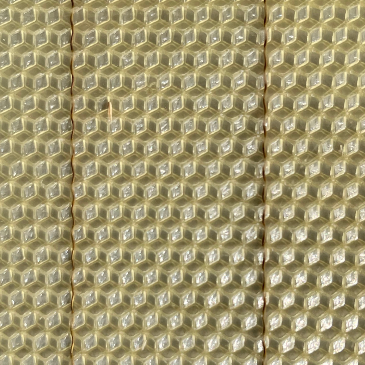 Shallow Wax Foundation- crimp wire with Hook